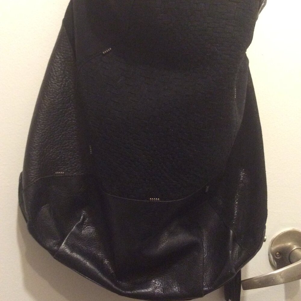 Vintage The Trend Black Leather & Suede Purse great condition